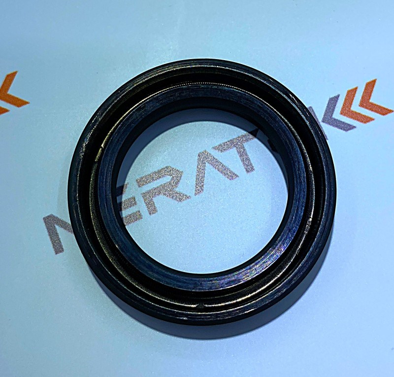Манжета (сальник) 28х40х7 OIL SEALS, 40744-A